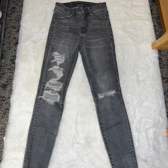 American Eagle super high rise jegging size 00 regular grey distressed style - Picture 2 of 13
